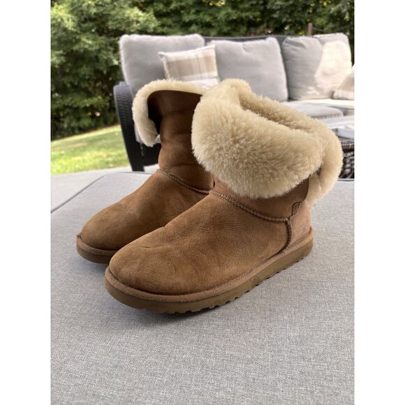 UGG Bailey Button II Women's Size 9 Shoes Brown Suede Comfort Shear Lined Boots - Picture 3 of 12